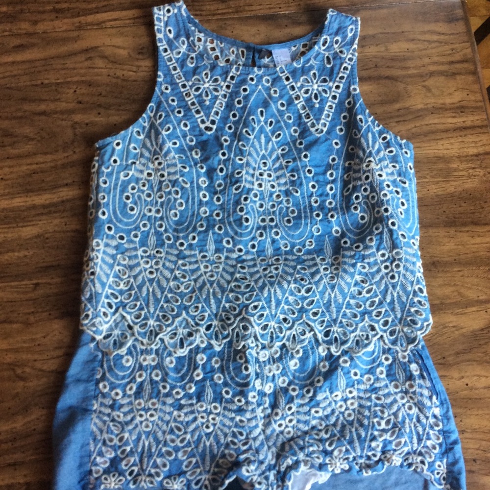 Eyelet summer set